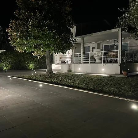 Dei Marmi Casa アパート *